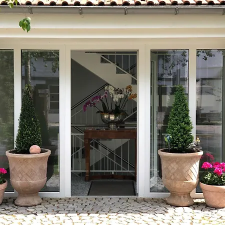 Birkenhof-birke Apartman *